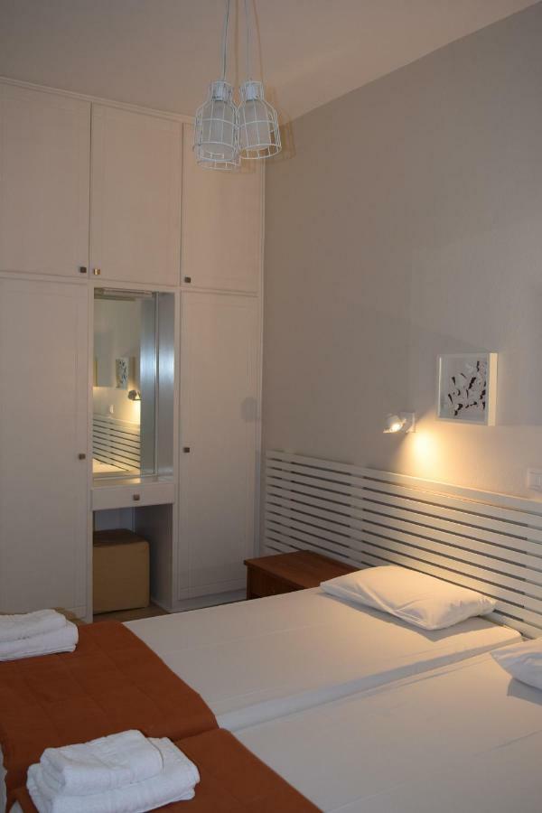 Marini Apartments Moraitika Exterior photo